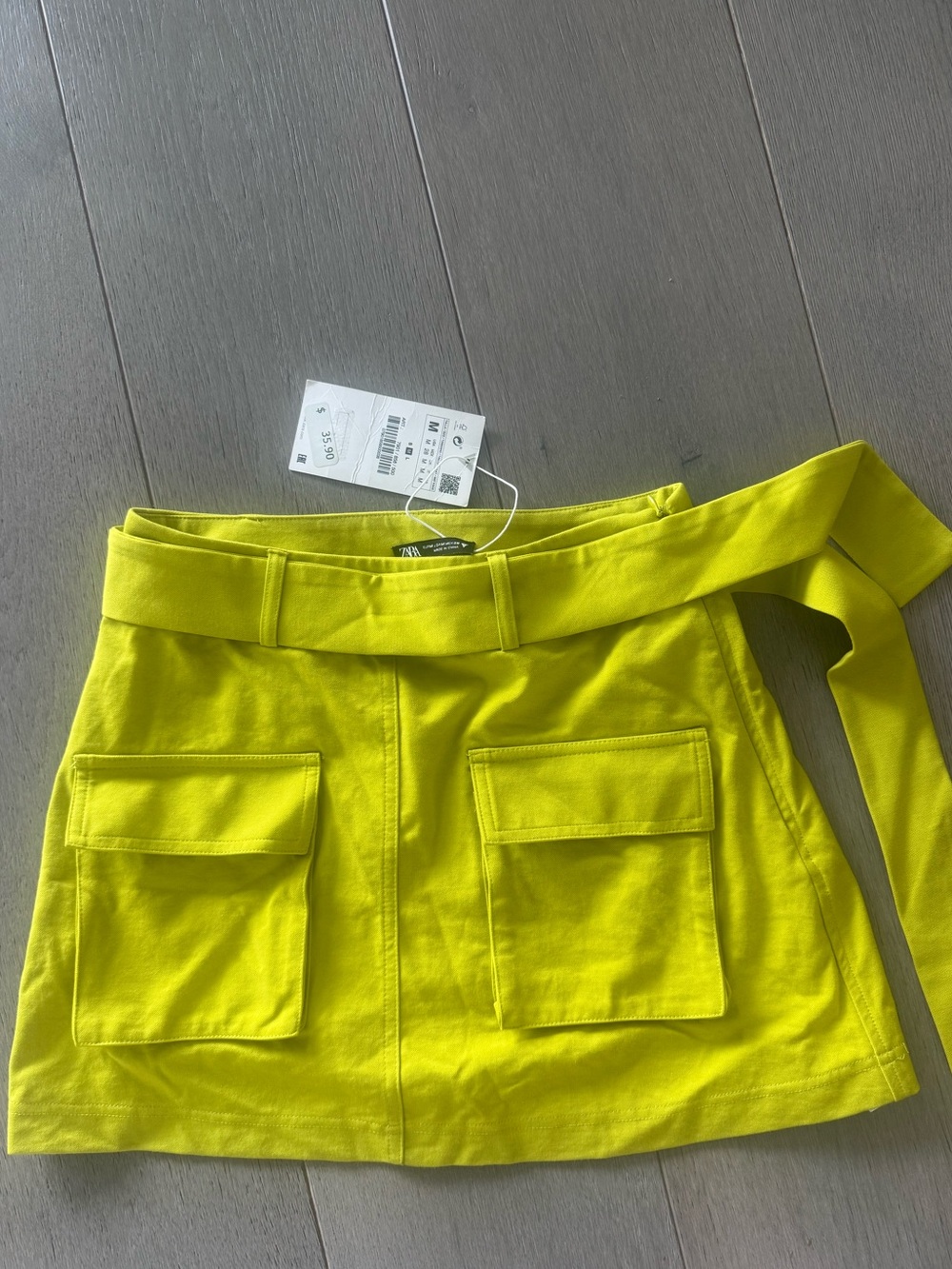 Zara Neon Yellow Mini Skirt with Belt